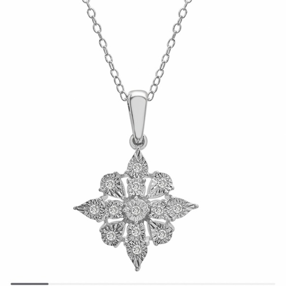 Diamond cluster (1/10 ct.t.w.) sterling silver necklace